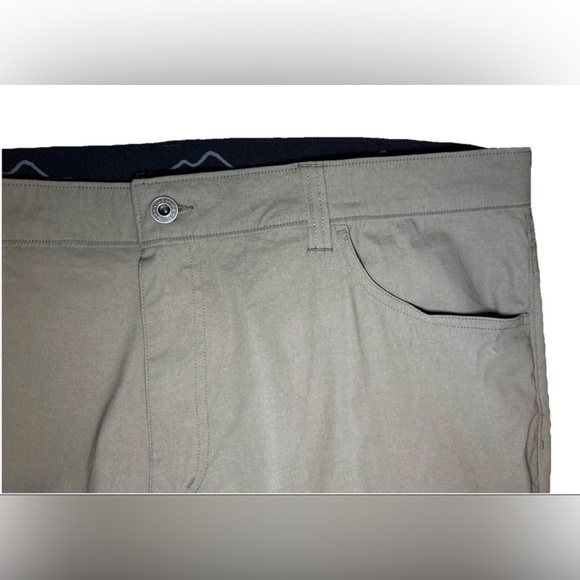 Eddie Bauer Nylon Pants Mens 40 X 30 Green Khaki Stretch Hiking Travel Outdoor - Picture 6 of 9
